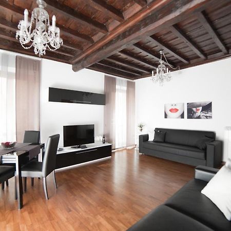 64 Suites Apart Roma Camera foto