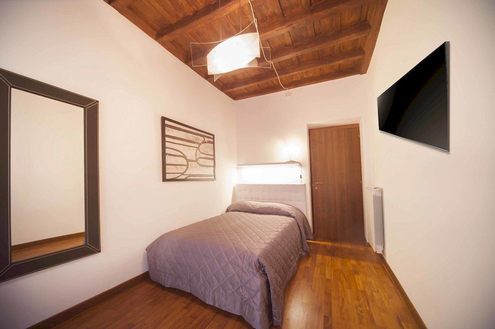 64 Suites Apart Roma Esterno foto