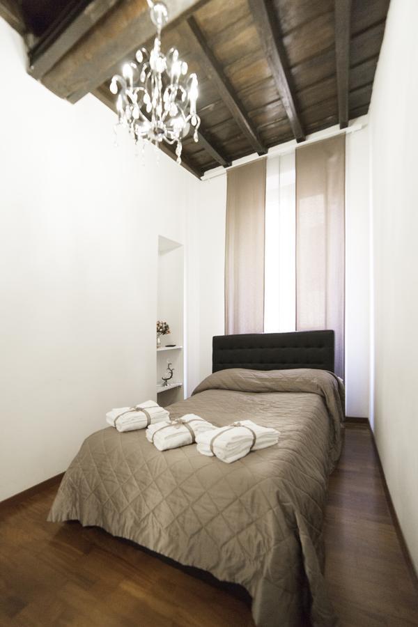 64 Suites Apart Roma Esterno foto