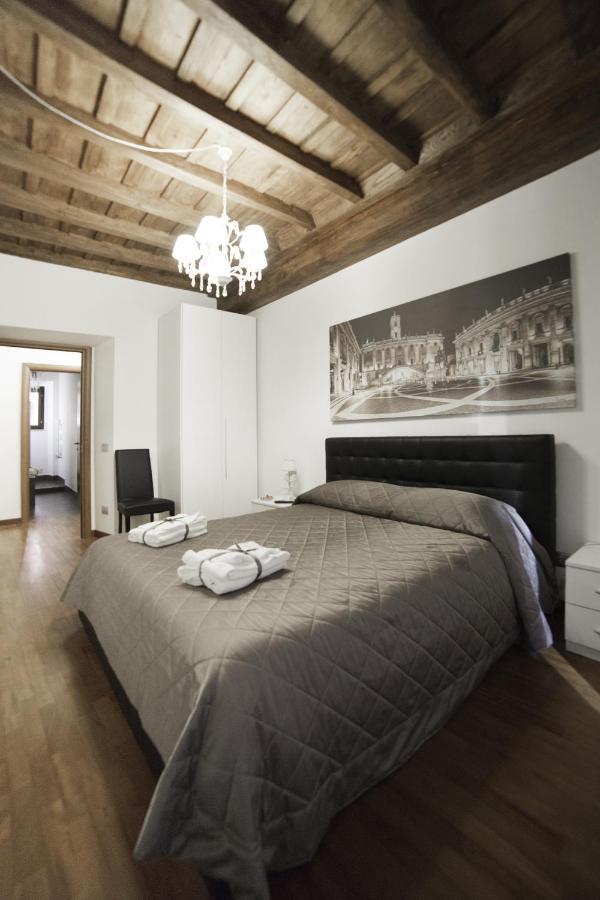 64 Suites Apart Roma Camera foto